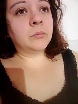 icecream1609 online show from January 10, 2026, 11:31 pm