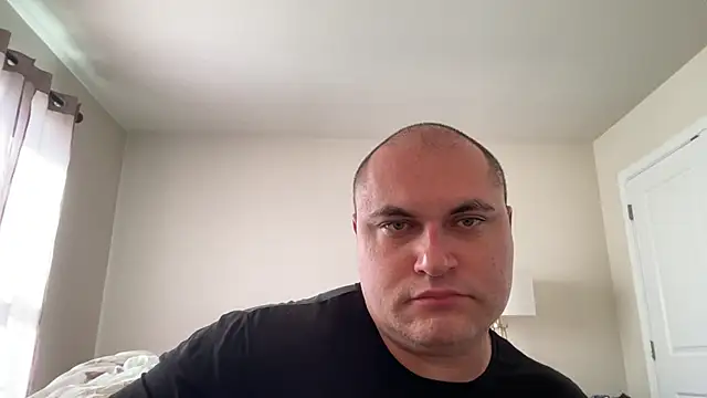 Snapshot of SluggishChase99 chatting on October 5, 2025, 2:26 pm SluggishChase99 online show from October 5, 2025, 2:26 pm