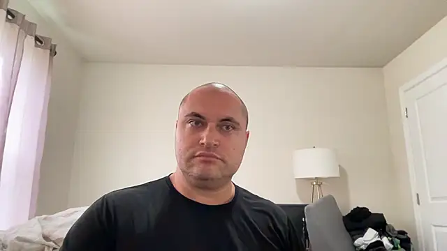 Snapshot of SluggishChase99 chatting on November 9, 2025, 5:55 pm SluggishChase99 online show from November 9, 2025, 5:55 pm