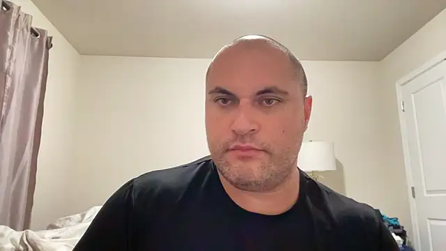 Snapshot of SluggishChase99 chatting on November 11, 2025, 12:21 am SluggishChase99 online show from November 11, 2025, 12:21 am