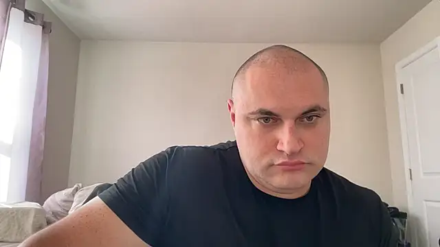 Snapshot of SluggishChase99 chatting on December 18, 2025, 5:08 pm SluggishChase99 online show from December 18, 2025, 5:08 pm