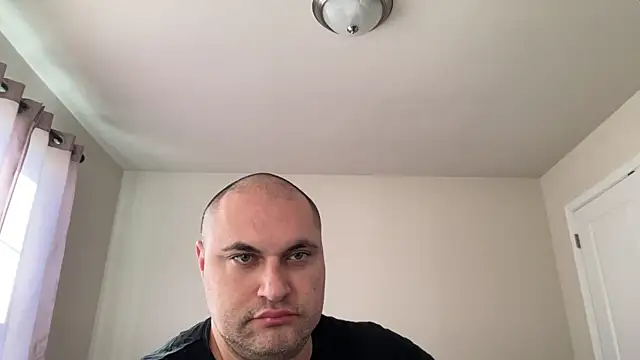 Snapshot of SluggishChase99 chatting on December 22, 2025, 5:43 pm SluggishChase99 online show from December 22, 2025, 5:43 pm