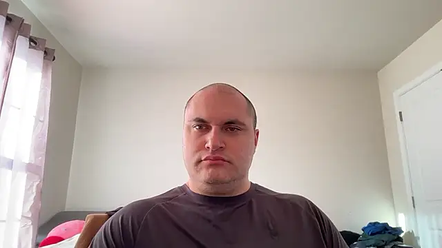 Snapshot of SluggishChase99 chatting on February 2, 2026, 2:05 pm SluggishChase99 online show from February 2, 2026, 2:05 pm