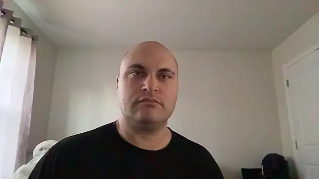 Snapshot of SluggishChase99 chatting on March 1, 2026, 10:45 pm SluggishChase99 online show from March 1, 2026, 10:45 pm