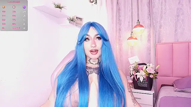 bella-green online show from March 13, 2025, 7:06 pm