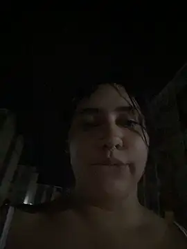 Snapshot of scarlett_queen56 chatting on November 9, 2025, 4:44 am scarlett queen56 online show from November 9, 2025, 4:44 am