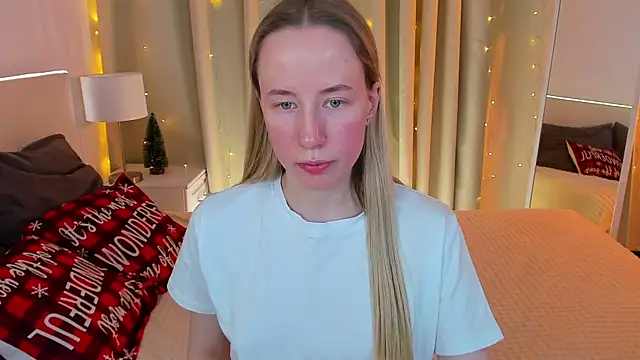 Cassie Kelman online show from December 20, 2024, 9:17 pm