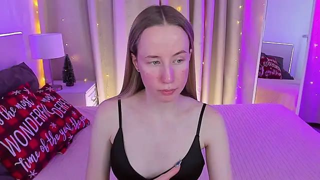 Cassie Kelman online show from December 22, 2024, 3:00 am