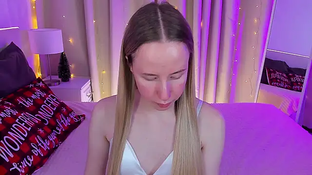 Cassie Kelman online show from December 26, 2024, 12:14 am
