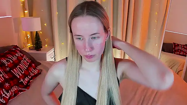 Cassie Kelman online show from January 11, 2025, 11:56 pm