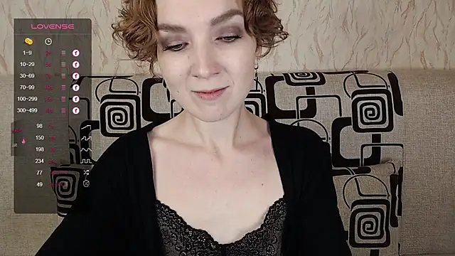 Snapshot of TinaWince chatting on September 28, 2025, 4:40 am TinaWince online show from September 28, 2025, 4:40 am