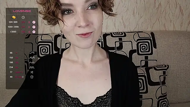 Snapshot of TinaWince chatting on October 18, 2025, 4:04 am TinaWince online show from October 18, 2025, 4:04 am