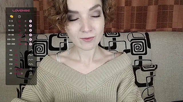 Snapshot of TinaWince chatting on November 1, 2025, 4:47 am TinaWince online show from November 1, 2025, 4:47 am