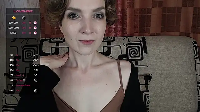 Snapshot of TinaWince chatting on June 5, 2026, 5:03 am TinaWince online show from June 5, 2026, 5:03 am
