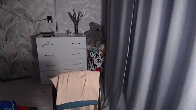 MelissaXKinky online show from November 8, 2025, 9:24 pm