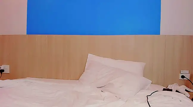 sexntease online show from January 3, 2025, 1:25 pm