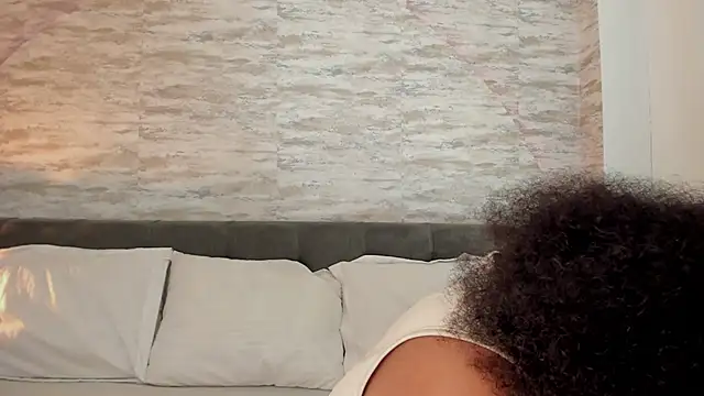 Anneth  M online show from September 29, 2025, 7:51 pm