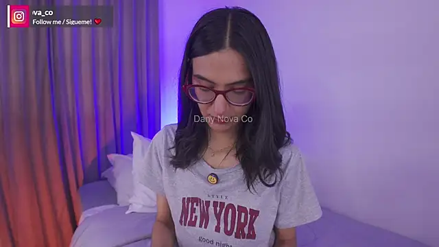 DanyNova Co online show from January 18, 2025, 9:02 pm