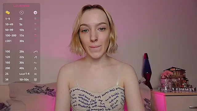 Snapshot of cheryl_mason chatting on December 2, 2024, 4:31 am cheryl mason online show from December 2, 2024, 4:31 am