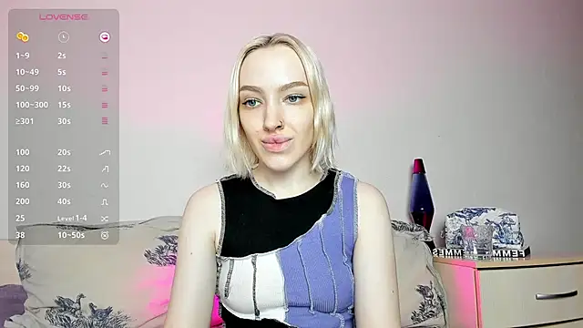 Snapshot of cheryl_mason chatting on January 15, 2025, 1:02 am cheryl mason online show from January 15, 2025, 1:02 am