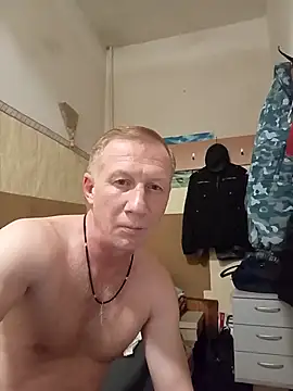 jjjazccc online show from May 5, 2026, 9:50 am