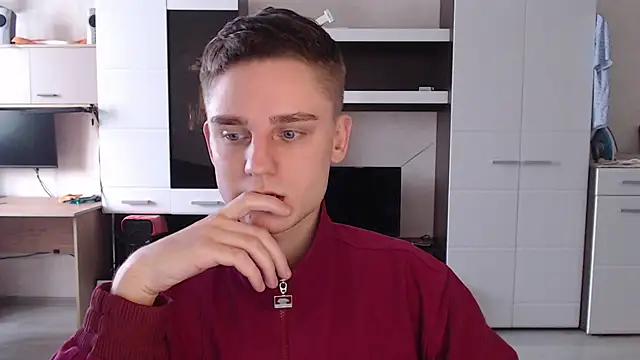 Snapshot of angryzan chatting on December 23, 2024, 8:00 am angryzan online show from December 23, 2024, 8:00 am