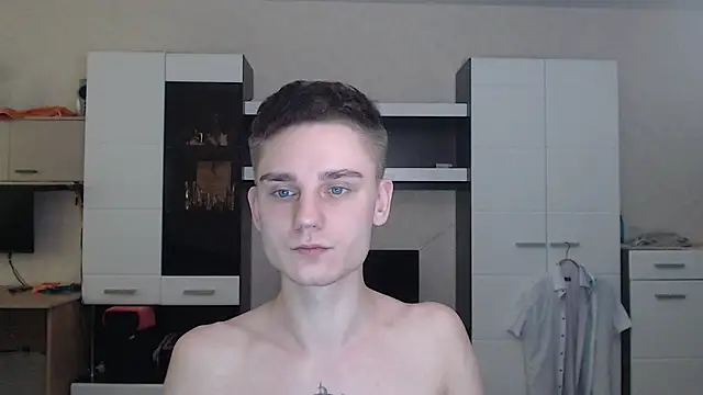 Snapshot of angryzan chatting on December 25, 2024, 8:07 am angryzan online show from December 25, 2024, 8:07 am