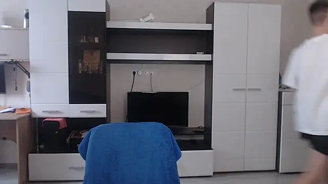 Snapshot of angryzan chatting on January 15, 2025, 7:05 am angryzan online show from January 15, 2025, 7:05 am