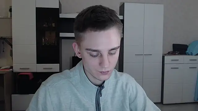 Snapshot of angryzan chatting on February 4, 2025, 10:21 am angryzan online show from February 4, 2025, 10:21 am