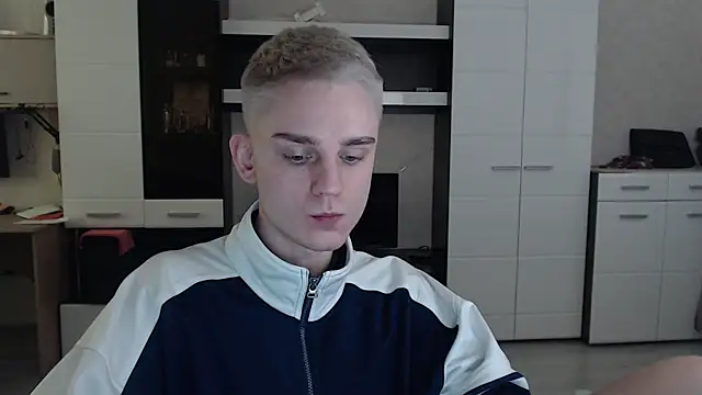 Snapshot of angryzan chatting on February 10, 2025, 7:58 am angryzan online show from February 10, 2025, 7:58 am