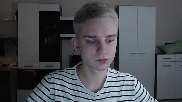 Snapshot of angryzan chatting on February 20, 2025, 4:18 am angryzan online show from February 20, 2025, 4:18 am