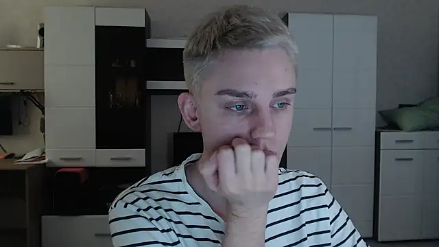 Snapshot of angryzan chatting on February 20, 2025, 7:23 am angryzan online show from February 20, 2025, 7:23 am