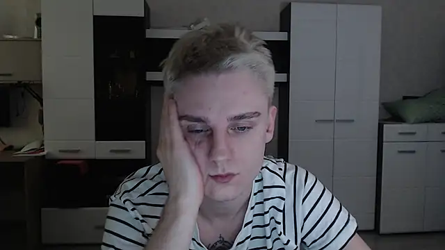 Snapshot of angryzan chatting on February 21, 2025, 4:29 am angryzan online show from February 21, 2025, 4:29 am