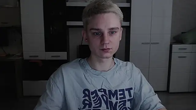 Snapshot of angryzan chatting on February 28, 2025, 4:32 am angryzan online show from February 28, 2025, 4:32 am