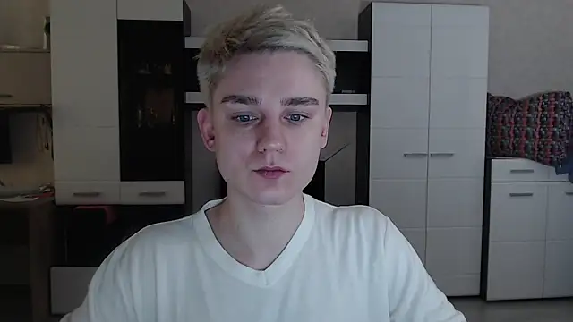 Snapshot of angryzan chatting on March 11, 2025, 5:38 am angryzan online show from March 11, 2025, 5:38 am