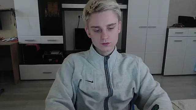 Snapshot of angryzan chatting on March 19, 2025, 7:18 am angryzan online show from March 19, 2025, 7:18 am