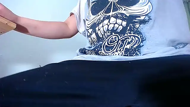 hairy pussywet online show from June 7, 2026, 5:00 am