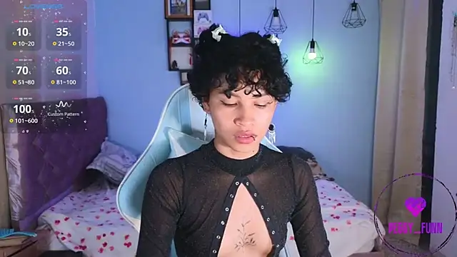 Snapshot of Peggy_Funn chatting on March 3, 2025, 1:10 am Peggy Funn online show from March 3, 2025, 1:10 am