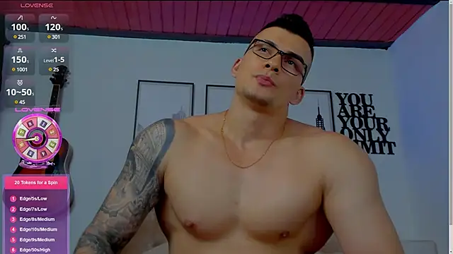 seancarreraa online show from January 16, 2025, 12:02 am