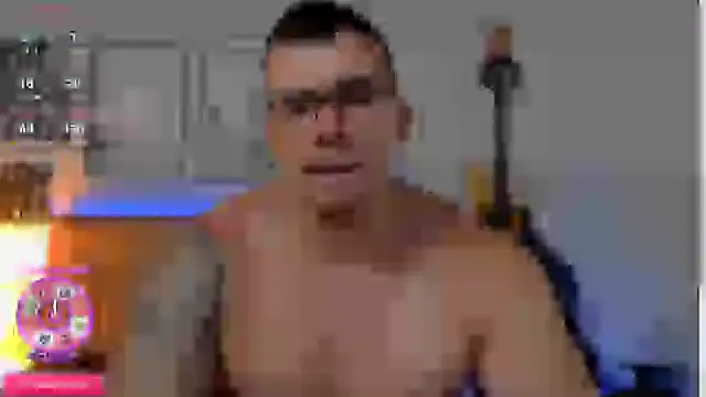 seancarreraa online show from September 9, 2025, 4:12 am