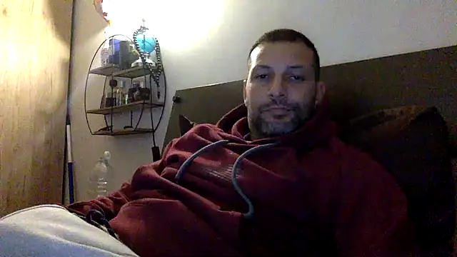 Snapshot of goroasroma90 chatting on November 7, 2025, 3:45 pm goroasroma90 online show from November 7, 2025, 3:45 pm