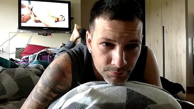 Snapshot of goroasroma90 chatting on March 31, 2026, 10:15 am goroasroma90 online show from March 31, 2026, 10:15 am