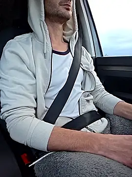 Zeefy online show from February 13, 2026, 7:15 am