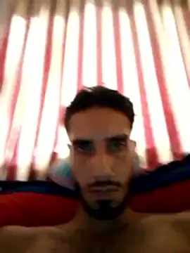 jhon01000 online show from May 27, 2026, 8:39 pm