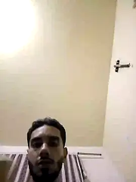 jhon01000 online show from May 31, 2026, 5:59 am