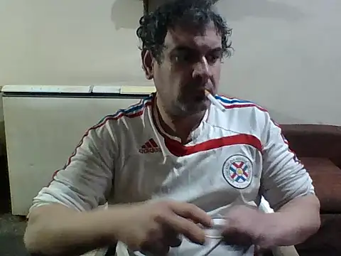 Snapshot of Rodrigo_happy chatting on December 18, 2025, 2:06 am Rodrigo happy online show from December 18, 2025, 2:06 am