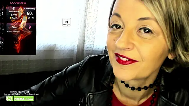 KARINASPALACIOS online show from February 3, 2026, 9:14 am