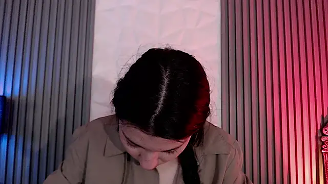 sophy rock online show from October 28, 2025, 3:14 pm