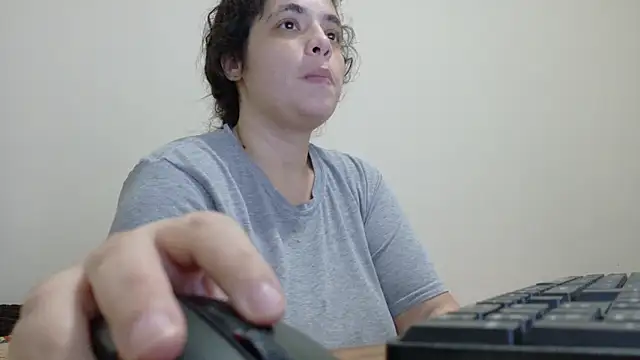 Snapshot of ladydeathz chatting on November 28, 2025, 10:01 pm ladydeathz online show from November 28, 2025, 10:01 pm