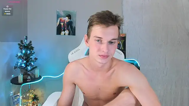 4ever dude online show from December 25, 2024, 9:24 am